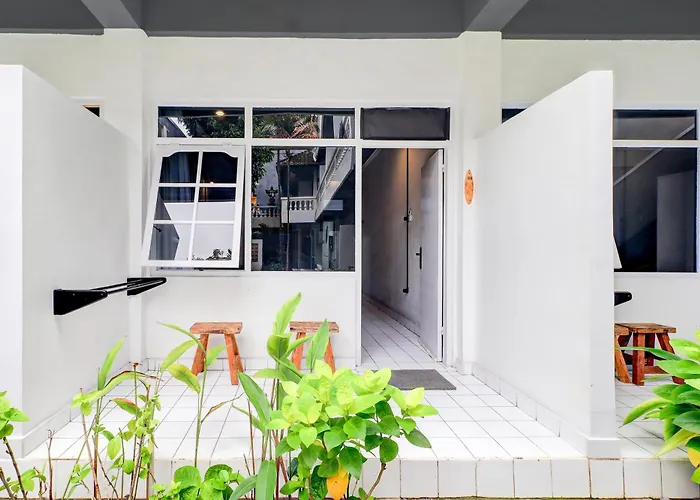 Collection O At Jalan Padma Near 3* Legian